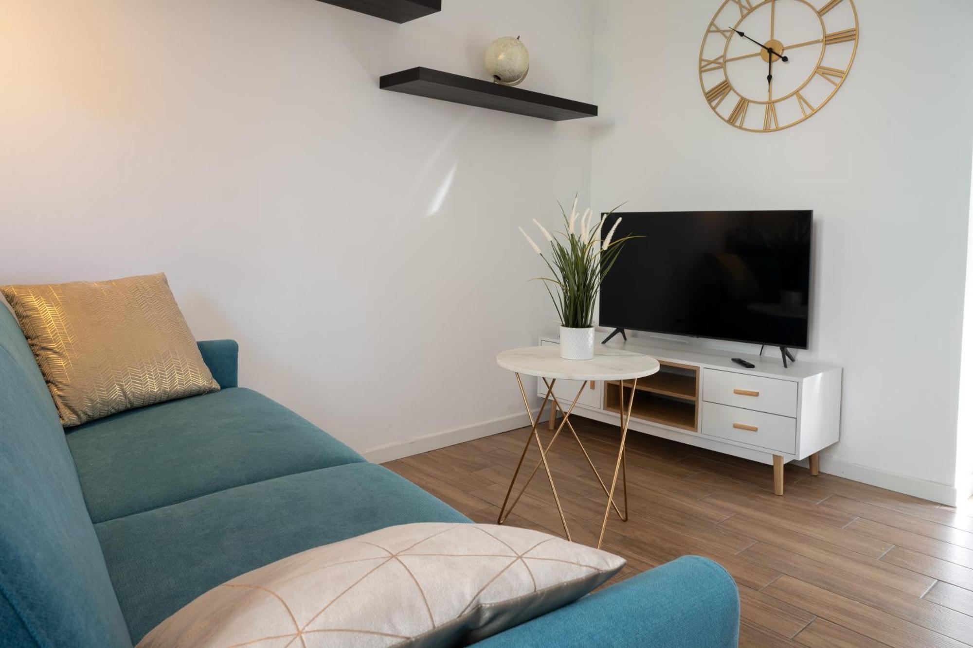 קומו Lora Apartment,Free Private Parking, Self Check In,1 מראה חיצוני תמונה