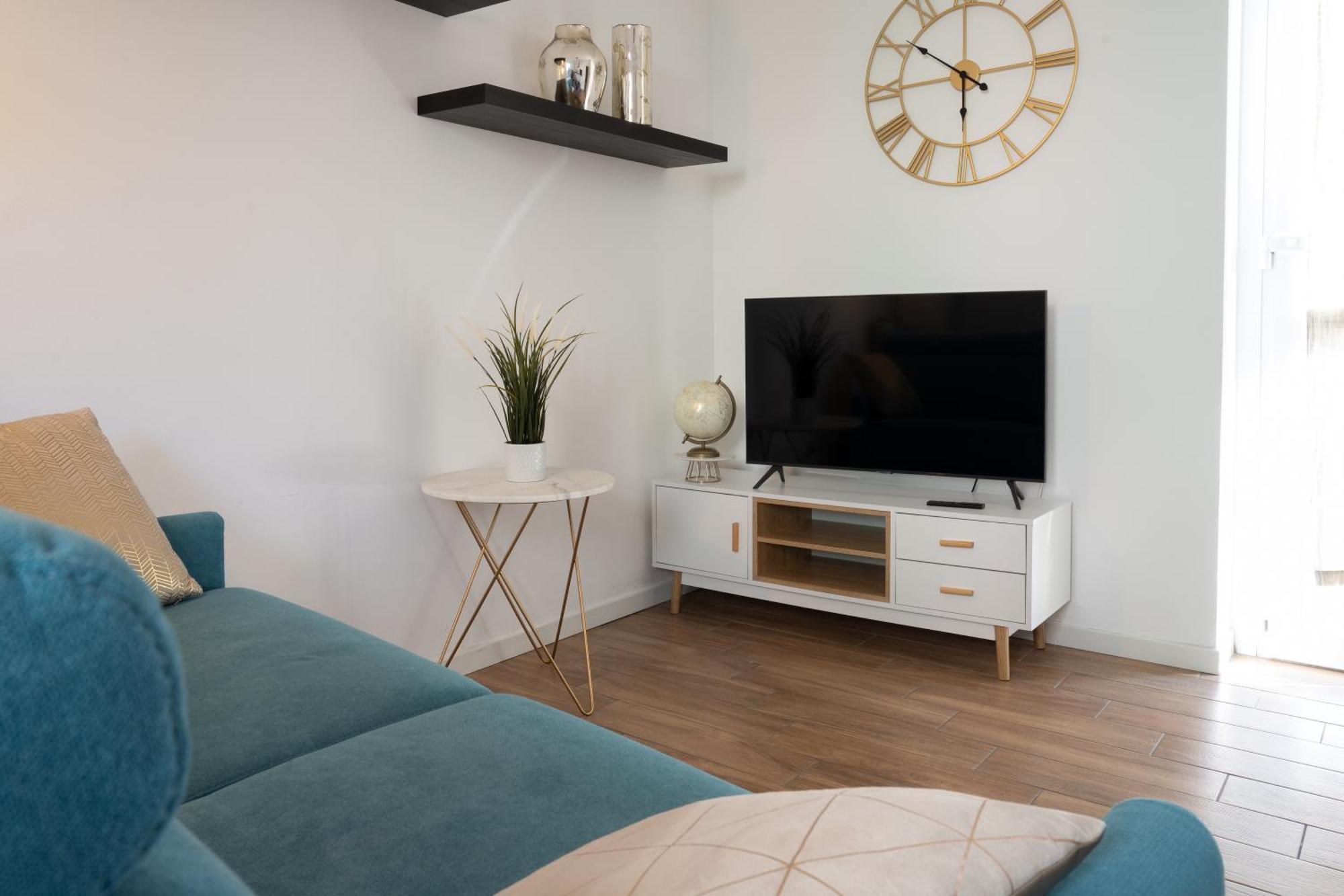 קומו Lora Apartment,Free Private Parking, Self Check In,1 מראה חיצוני תמונה